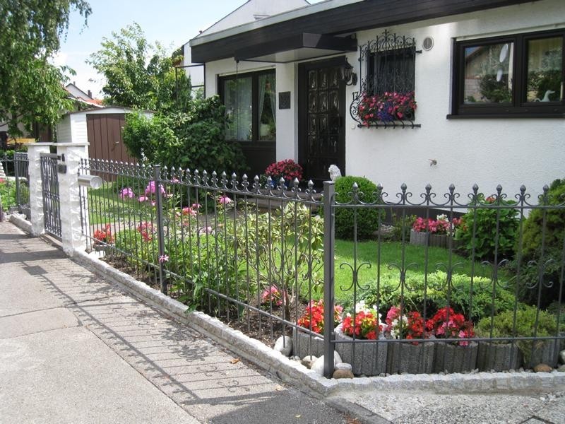 Schmiedeeisen Zaun Eisenzaun Gartenzaun Metallzaun Cassel-Z100/200